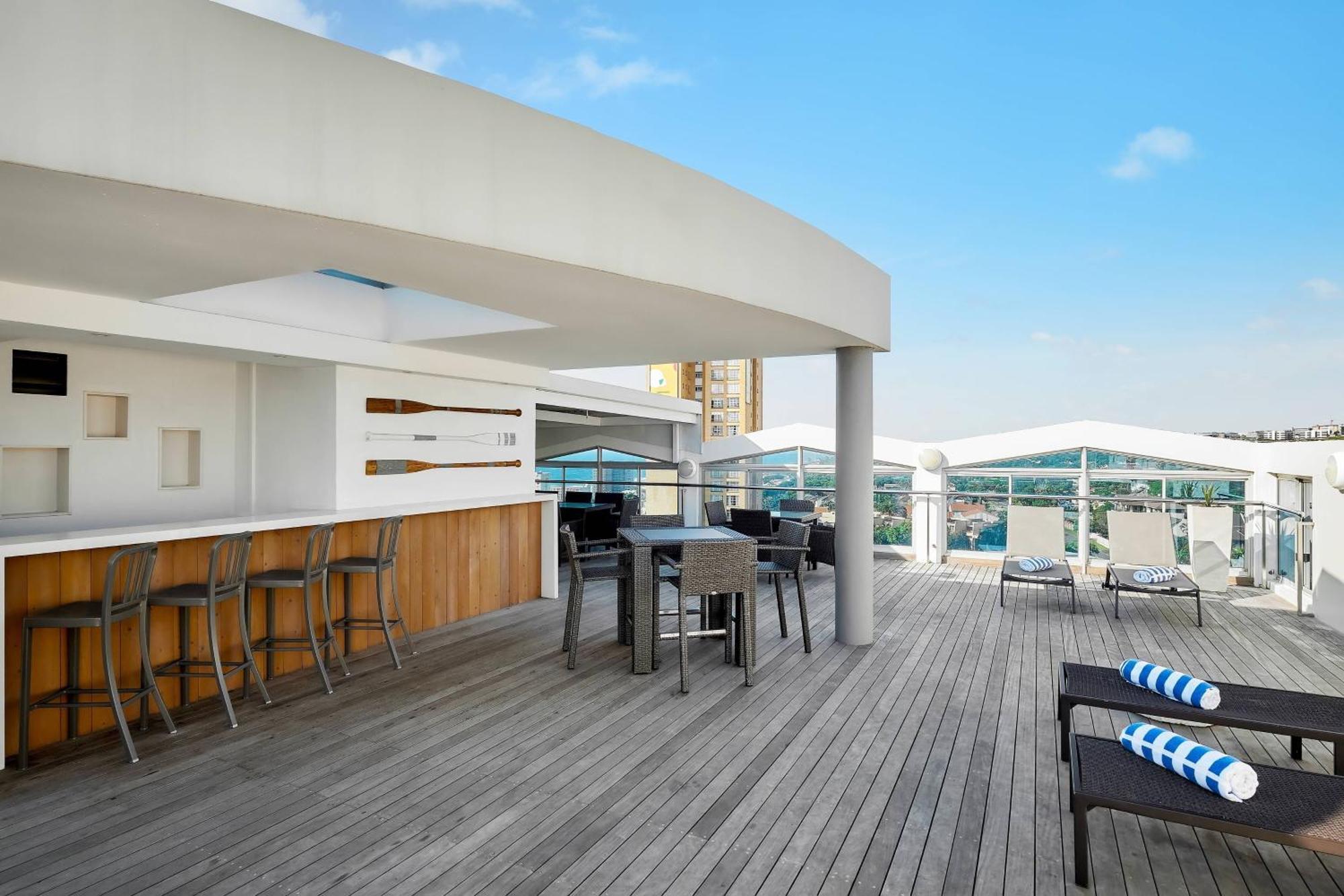 Protea Hotel By Marriott Durban Umhlanga Екстериор снимка