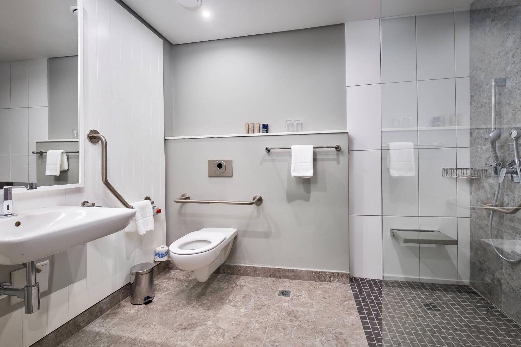 Protea Hotel By Marriott Durban Umhlanga Екстериор снимка